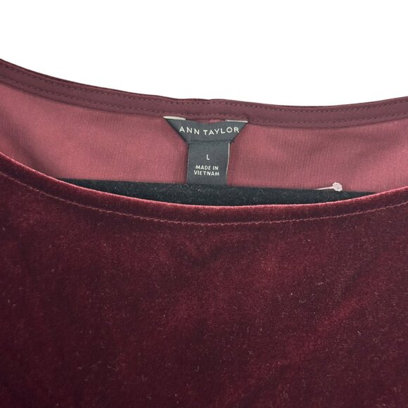 Ann Taylor Women SZ L Velvet Burgundy Short Sleeve Top Basic Stretch - Picture 2 of 11
